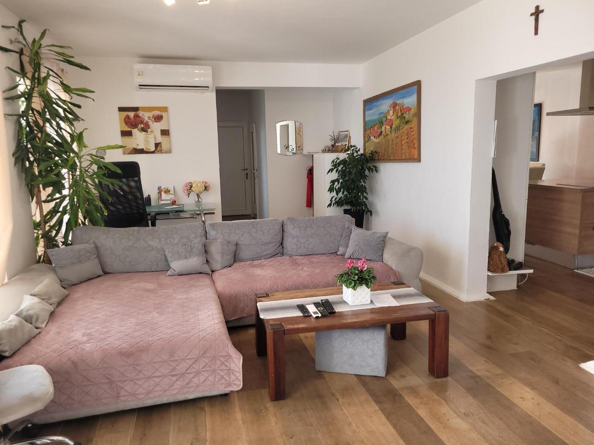 Apartments Chiara Mit Meerblick Und Pool Und Jacuzzi Lovran Extérieur photo