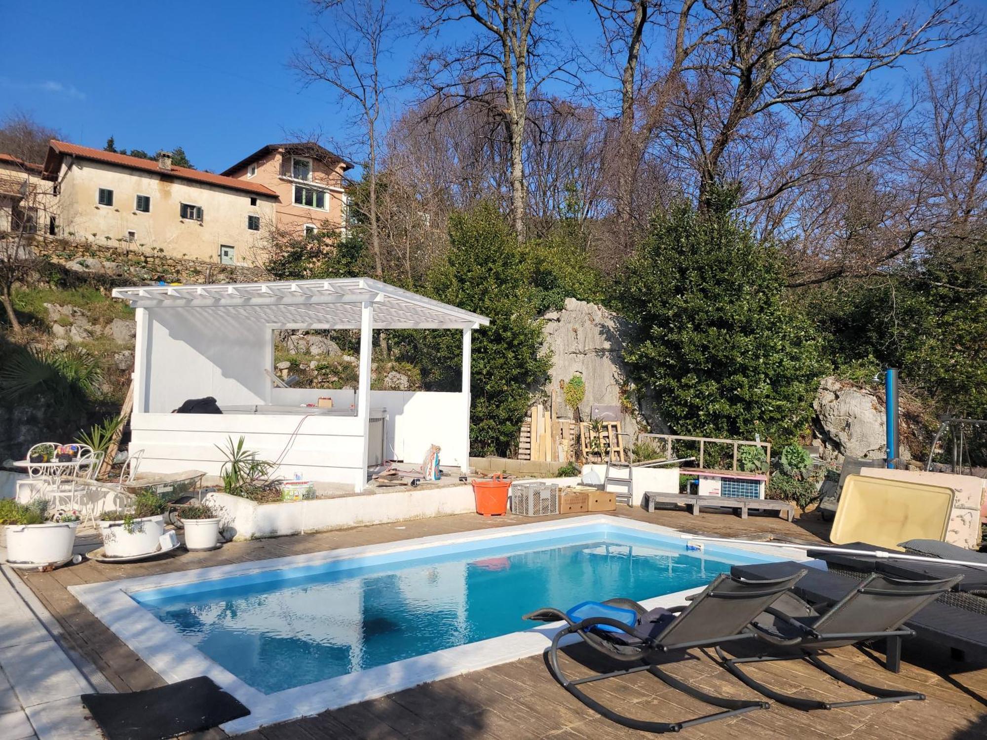 Apartments Chiara Mit Meerblick Und Pool Und Jacuzzi Lovran Extérieur photo